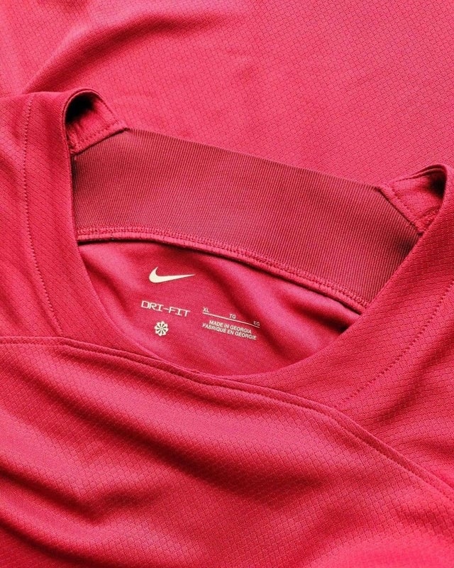 Liverpool-Home-22-23-Shirt7